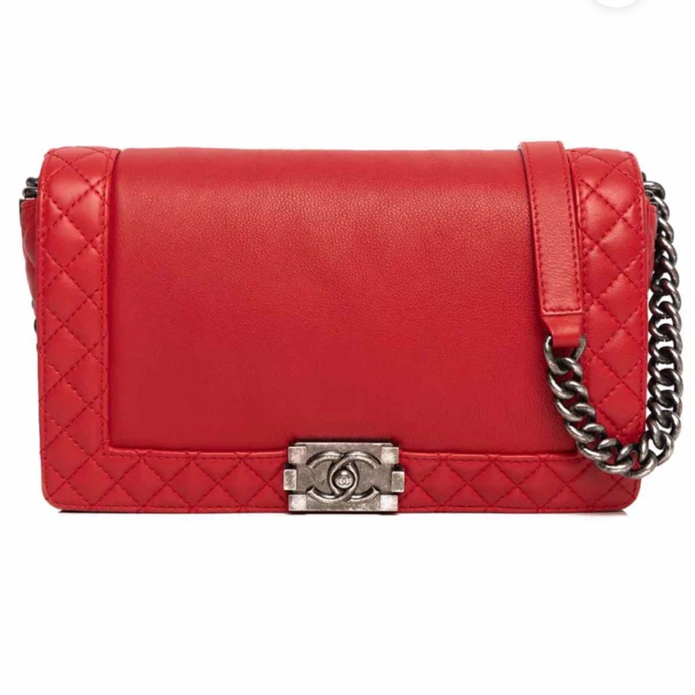 CHANEL MEDIUM REVERSO BOY CC LOGO FLAP BAG